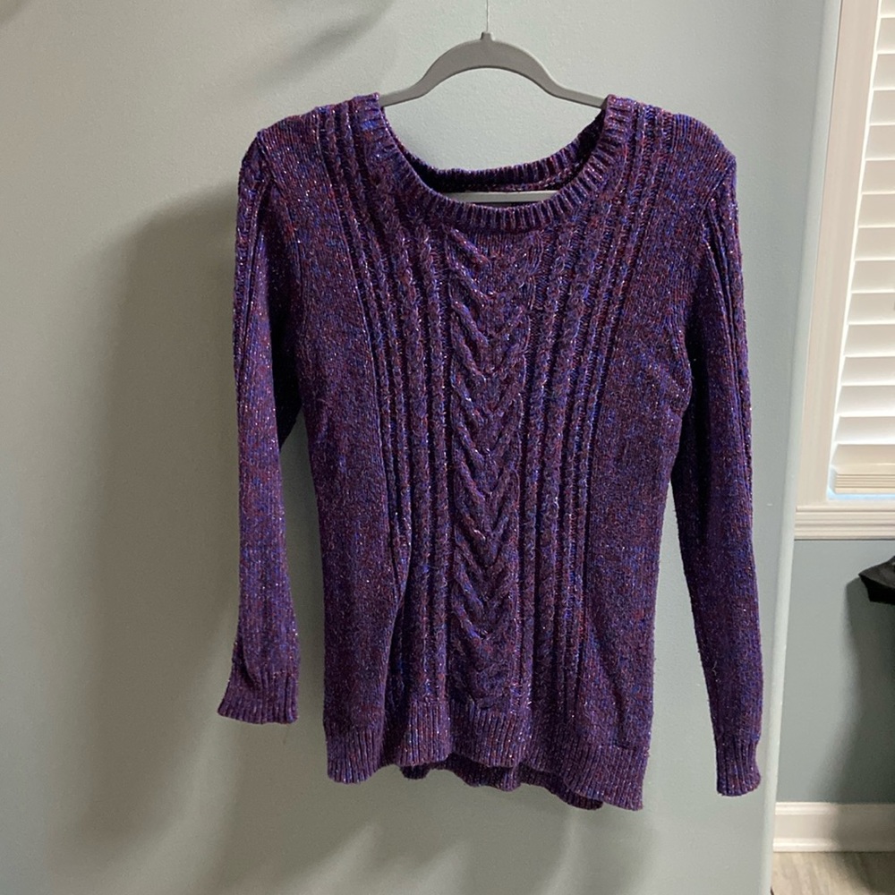 Old Navy m long sweater cable knit.